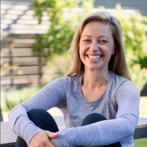 Meet your Posher, Jennie